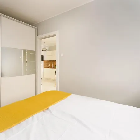 Apartament Wolski - Bałtycka 18 *